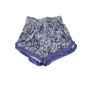 Athleta high rise mesh racer run 3" shorts. Size XS. purple. athleisure running